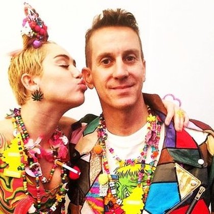 Miley Cyrus : sa collection pour Jeremy Scott !