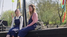 La belle histoire du succès de "Donnez-moi" des Frangines