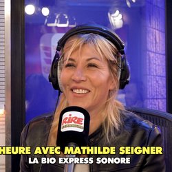La bio express sonore de Mathilde Seigner sur Rire & Chansons - photo