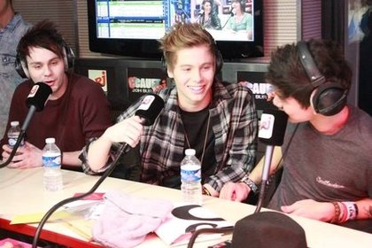 Mercredi 2 Avril avec 5SOS
