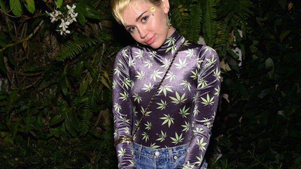 Miley Cyrus : amoureuse!