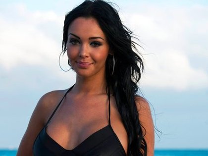 nabilla