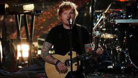 Ed Sheeran : le chanteur à fleur de peau dans « Eyes Closed »