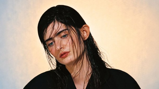 "Guérir", le nouvel album de Marguerite, se découvre peu à peu