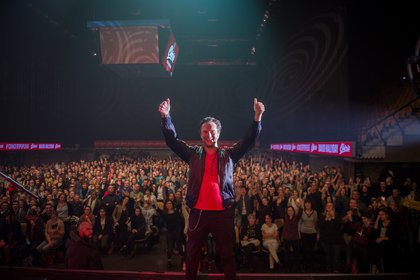 David Hallyday sur la scène du Concert privé Pop Love de Trélazé