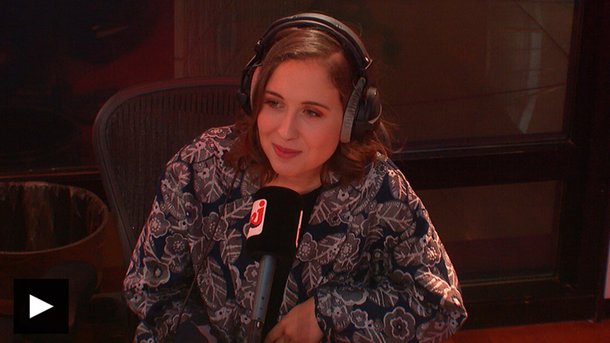 Alice Merton chante «No Roots» chez NRJ!