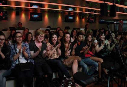 émission du vendredi 07 septembre avec Carly Rae Jepsen
