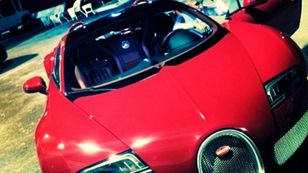 Justin Bieber : nouveau tatouage et nouvelle voiture !