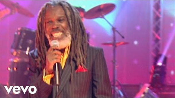 Billy Ocean - Love Really Hurts Without You