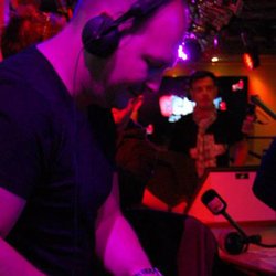 Jeudi 16 mai avec le Mix de Cauet