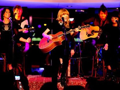 Taylor Swift en concert privé NRJ