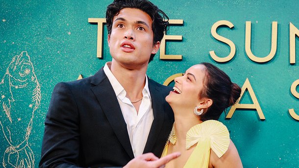 «Riverdale»: Camila Mendes et Charles Melton de nouveau ensemble?