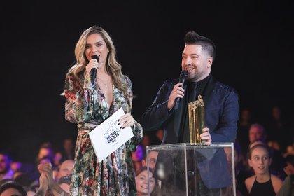 Clara Morgane et Chris Marques - Cérémonie NRJ Music Awards 2019