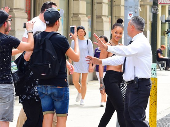 Rihanna en route pour la salle de gym à New York