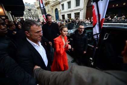 Selena Gomez à Paris chez Cauet