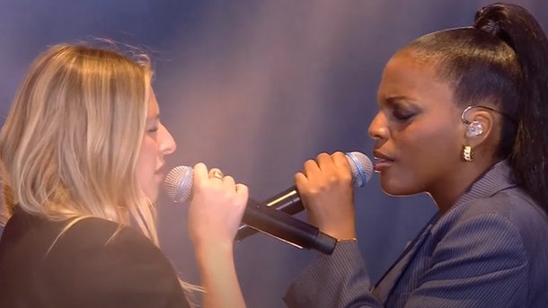 Helena et Mentissa offrent une reprise touchante de "Formidable" de Stromae