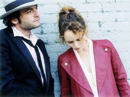 Les clips du week-end : -M- et Vanessa Paradis, Patrick Stump feat. Lupe Fiasco, Selena Gomez, etc. 