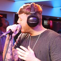 Jeudi 12 septembre avec James Arthur