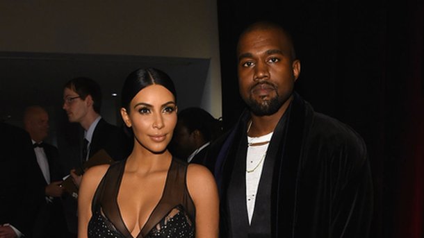 Kanye West : son Noël de fou chez les Kardashian !
