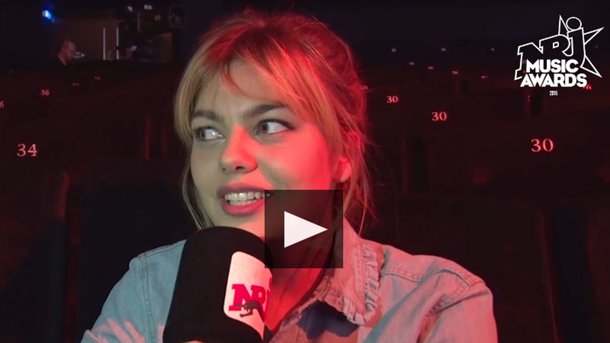 Louane : «c’est vraiment émouvant de pouvoir revenir sur le plateau!»
