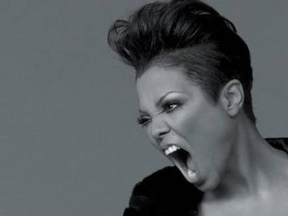 Janet Jackson s'inquiète pour Paris