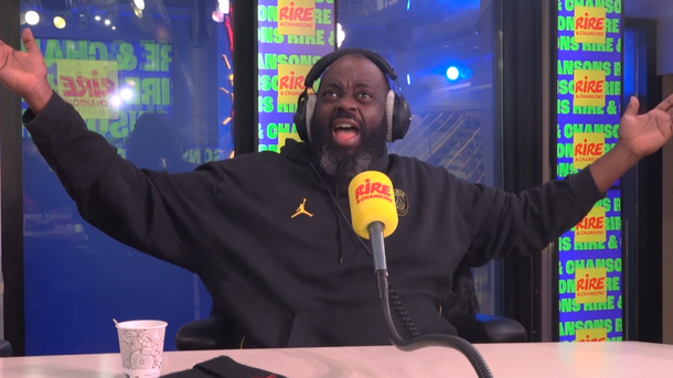 Issa Doumbia raconte le jour où il a vu son frère en héros !  - L'Afterwork du Rire