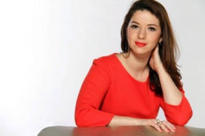 Julia Cinna - The Voice - Emission 4 du 17 mars 2012