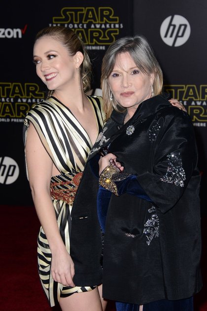 Billie Catherine Lourd et Carrie Fisher à la première mondiale de Star Wars Episode VII à Los Angeles