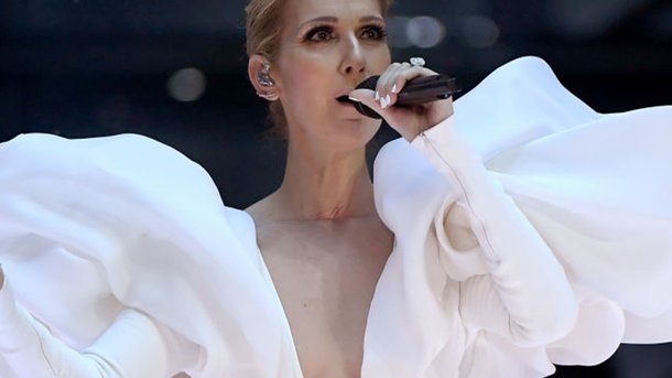 VIDÉO – Céline Dion partage une vidéo souvenirs de sa première résidence à Las Vegas