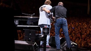 Elton John malade