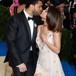 Selena Gomez et The Weeknd Met Gala