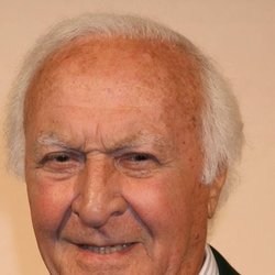robert-loggia