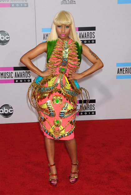 Nicki Minaj en 10 looks