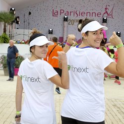 La team Fitnext/Chérie FM lors de la Parisienne
