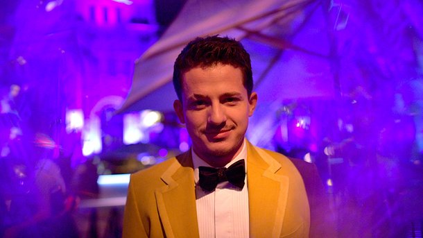Charlie Puth critiqué sur son poids: sa réponse cash