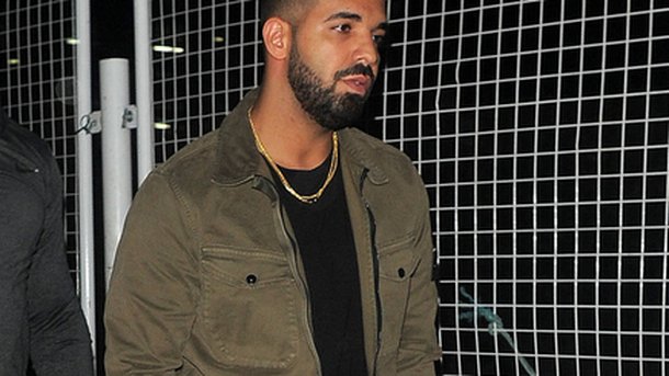 Drake : coincé dans les embouteillages, il rate sa remise de prix!