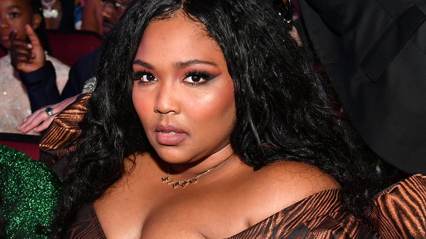 Lizzo nue sur Instagram: les photos osées de l'artiste