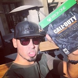 Afrojack: #Playhard!!!!!! #AdvancedWarfare