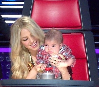 Shakira ‏: Uh oh, je crois qu'il n'a pas aimé cette performance ! @NBCTheVoice #5ième Coach ! 