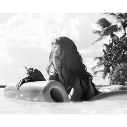 Rihanna en République Dominicaine: She. by @gomillionandleupold