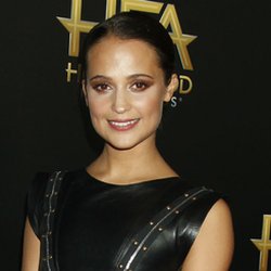 alicia-vikander