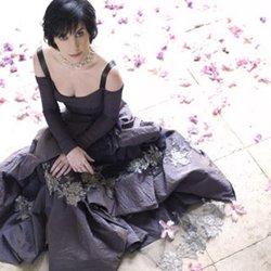 enya-promo06
