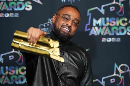 Alonzo - Photocall des NRJ Music Awards 2022