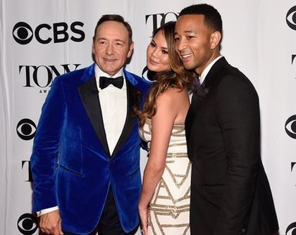 Tony Awards 2017 : Kevin Spacey, Chrissy Teigen et John Legend