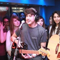 Mercredi 2 Avril avec 5SOS