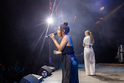 Camélia Jordana, Vitaa et Amel Bent - NRJ Music Tour Haguenau 2021
