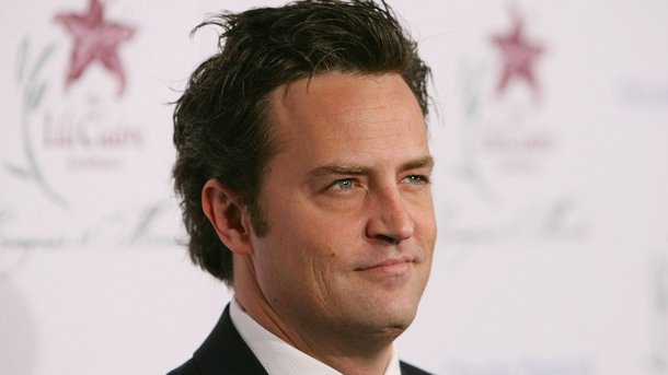 Disparition de Matthew Perry, indépassable Chandler dans « Friends »