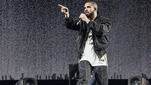 Le saviez-vous? Drake est accro au jeu vidéo "Fortnite" !