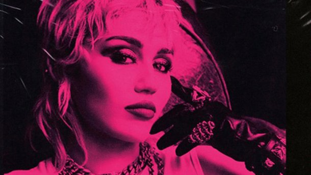 Miley Cyrus sort le hit «Angels Like You»