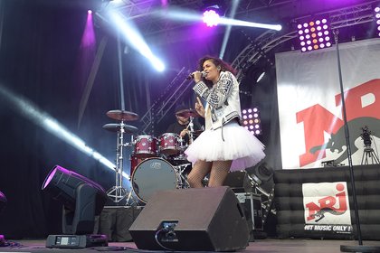 Aluna George - NRJ Music Tour Compiègne 2016